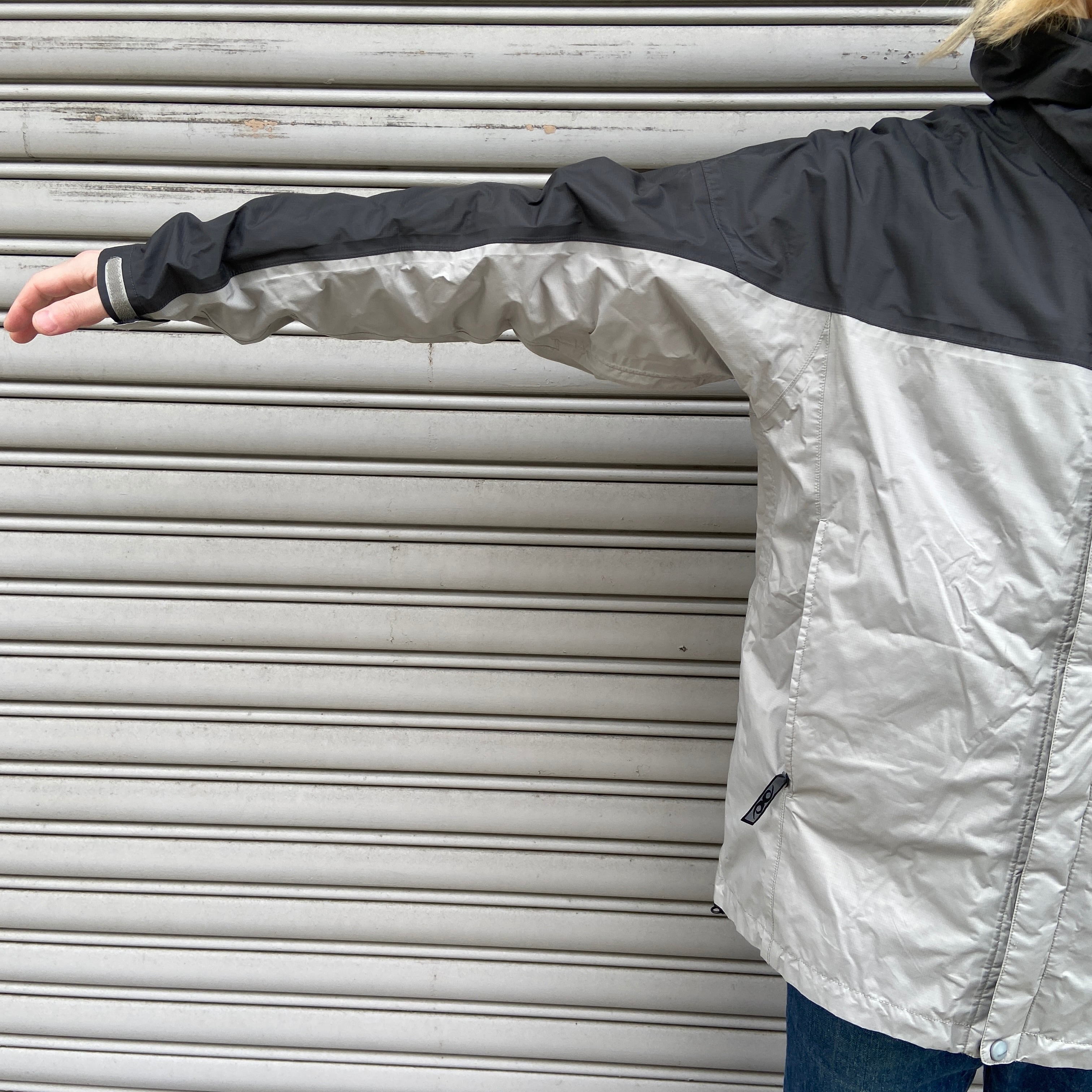 Marmot マーモット マウンテンパーカー ナイロンジャケット グレー M