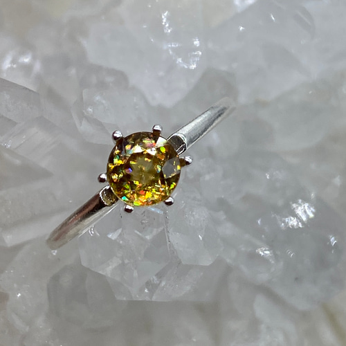☆SO☆スフェーンリングB～ゴールデン系（0.74ct） 指輪・リング らん