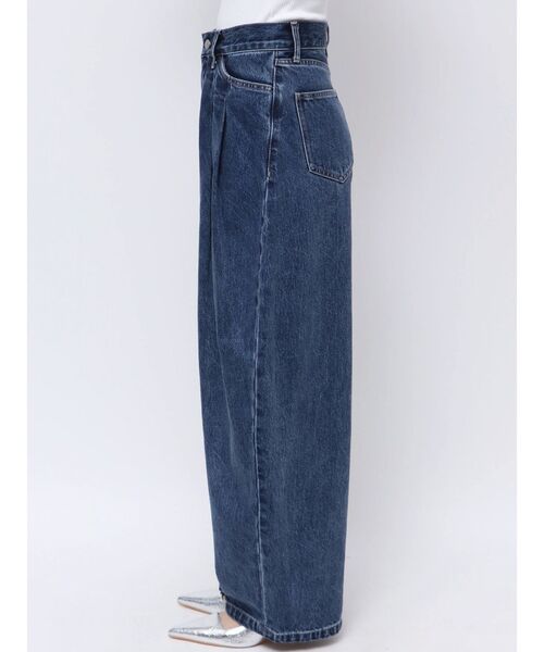 ELENDEEK（エレンディーク）の「タックフォルムデニムワイドパンツ