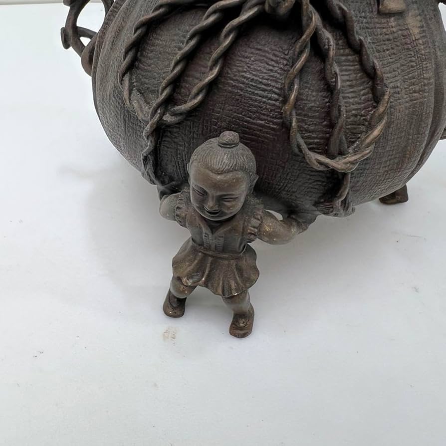 Amazon｜中国 大明宣徳年製 香炉 香道具 銅 1.7kg 置物 工芸 骨董