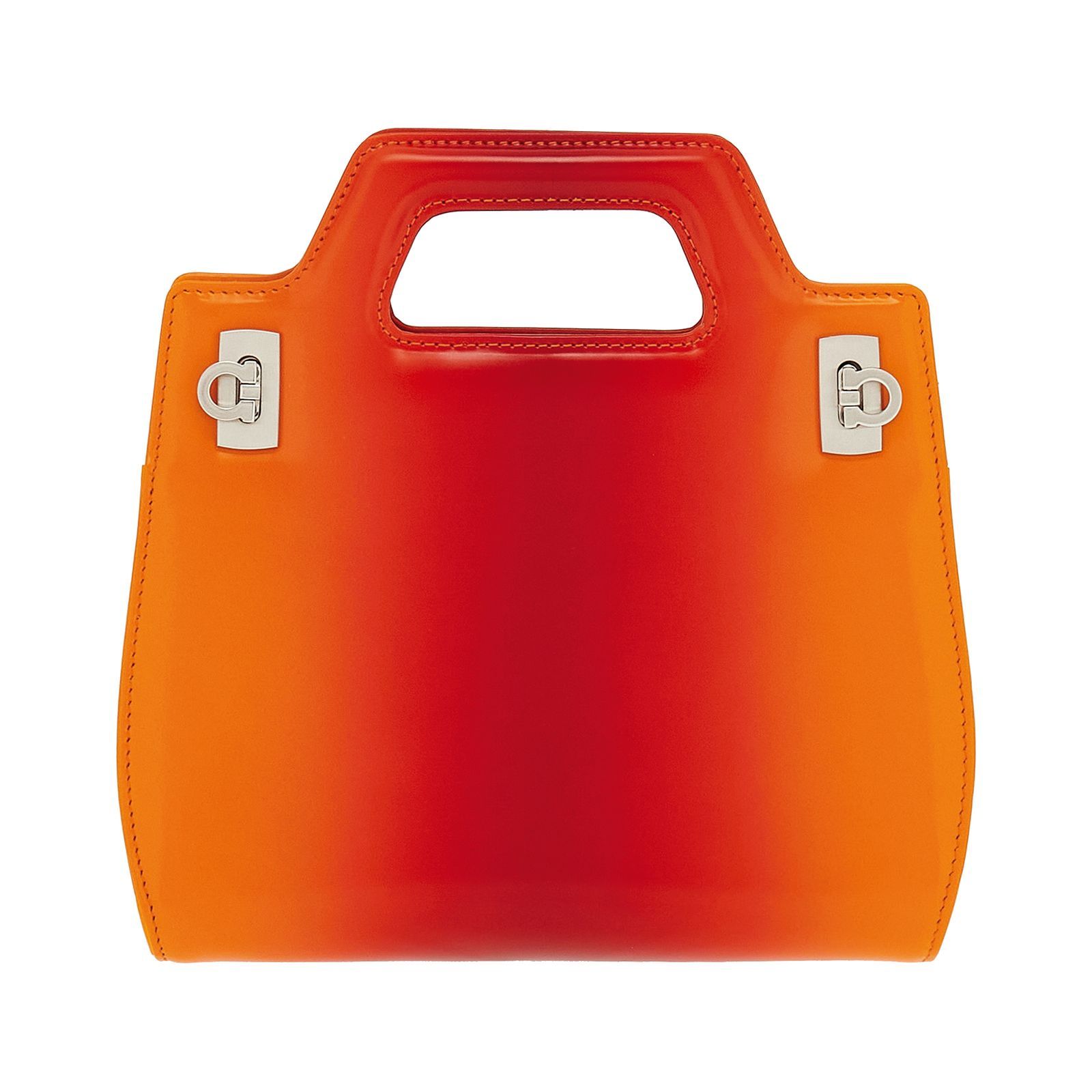 サンセットカラーに黄昏れて。新生フェラガモのアイコンバッグ「ワンダ