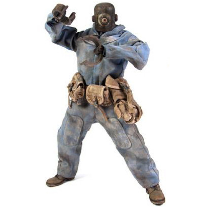 TOY ART GALLERYにアシュレイ・ウッド氏のThreeAコレクション登場