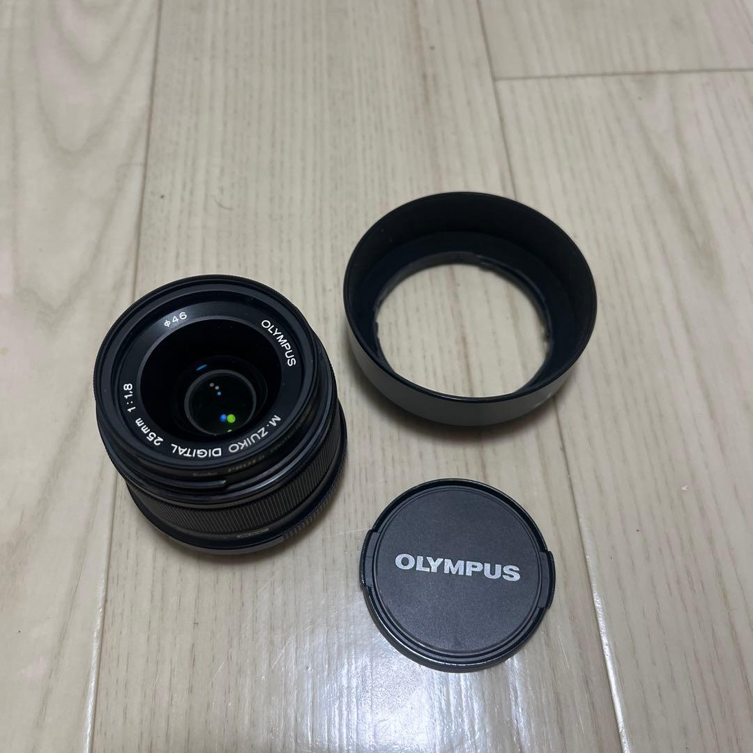 OLYMPUS 25mm F1.8 レンズ Amazon.com : OM SYSTEM Olympus M.Zuiko Digital 25mm F1.8 Silver