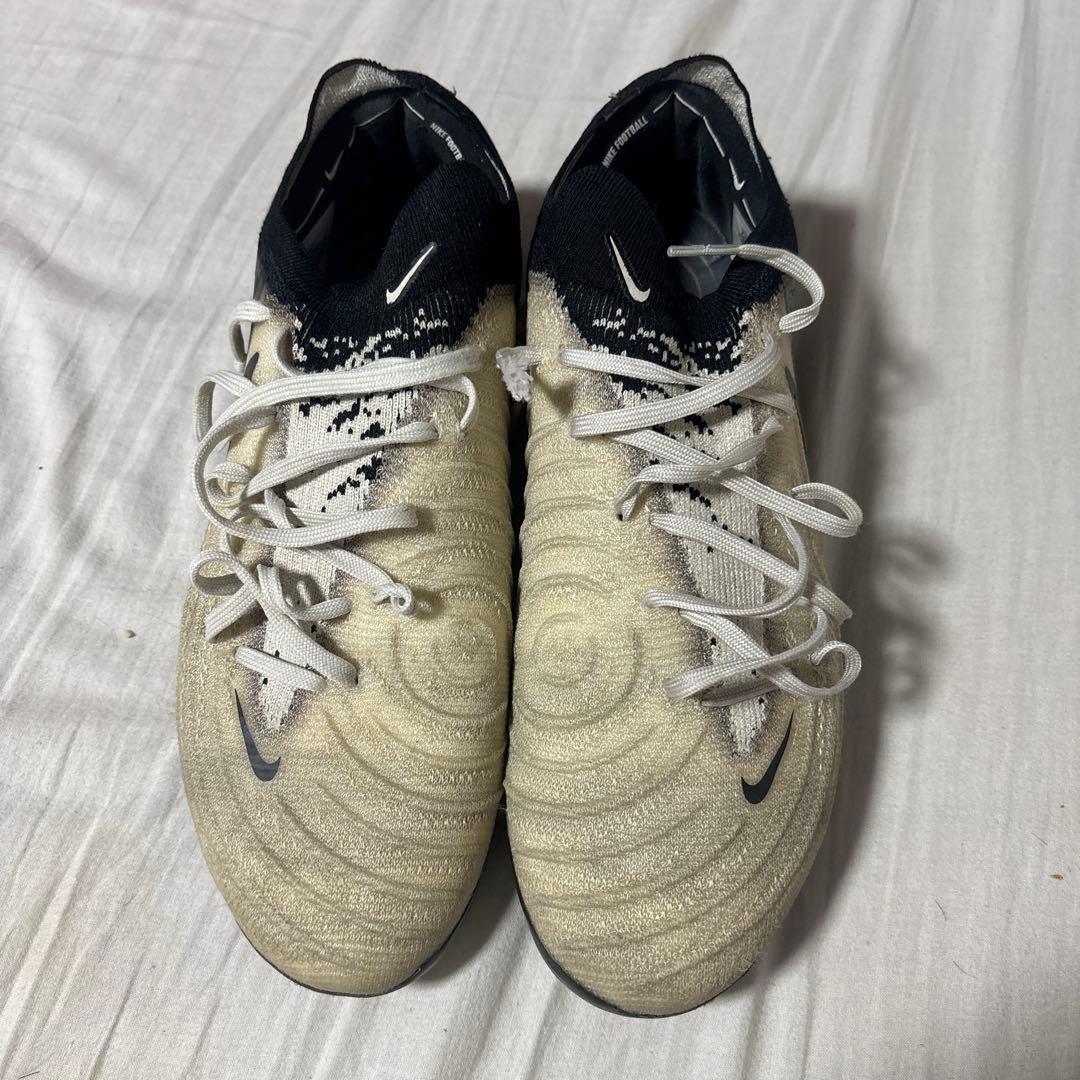 Nike Phantom サッカーシューズ ホワイト/ブラック Nike Phantom GX II Academy Firm Ground/Mixed Ground - White/Black