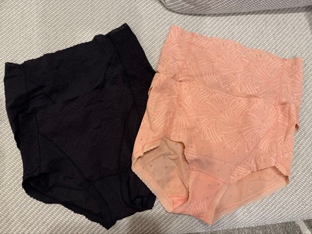 マルコ　ショーツ4点セット すっぽり安心 包まれショーツ プリンセチア柄 | 補整下着(補正下着