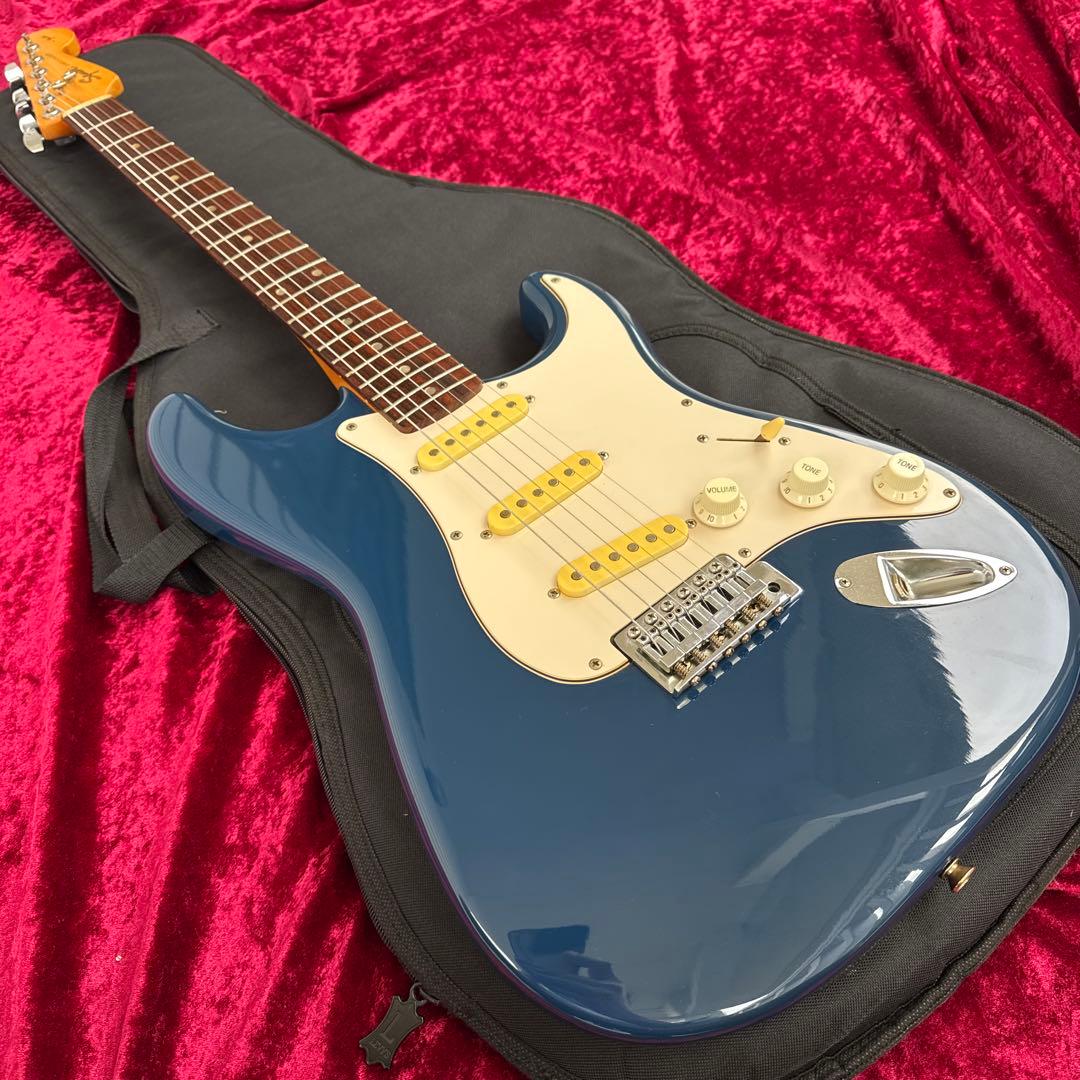 レアカラー メンテ済 Squier by Fender STRATOCASTER