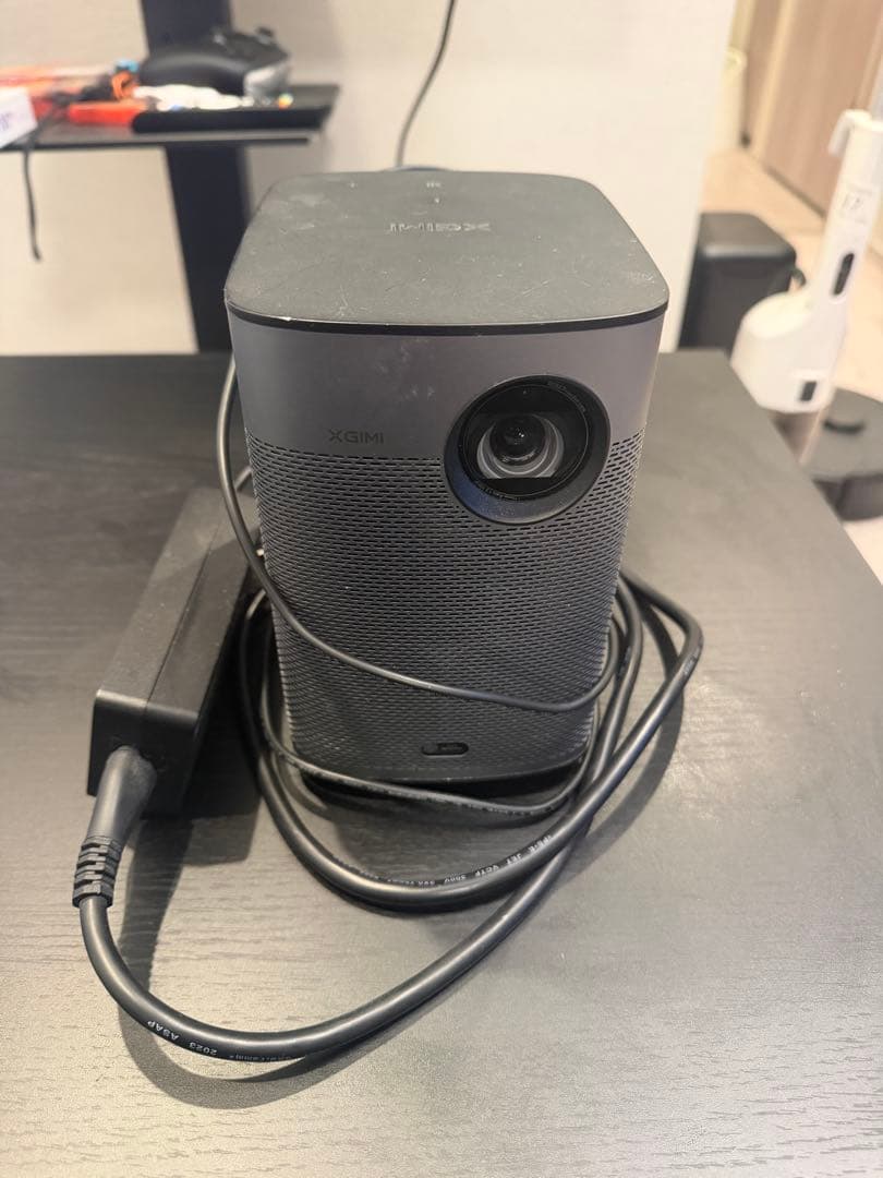 XGIMI プロジェクター本体 電源アダプター付き XGIMI halo プロジェクター本体 電源アダプター付き｜Yahoo!フリマ（旧