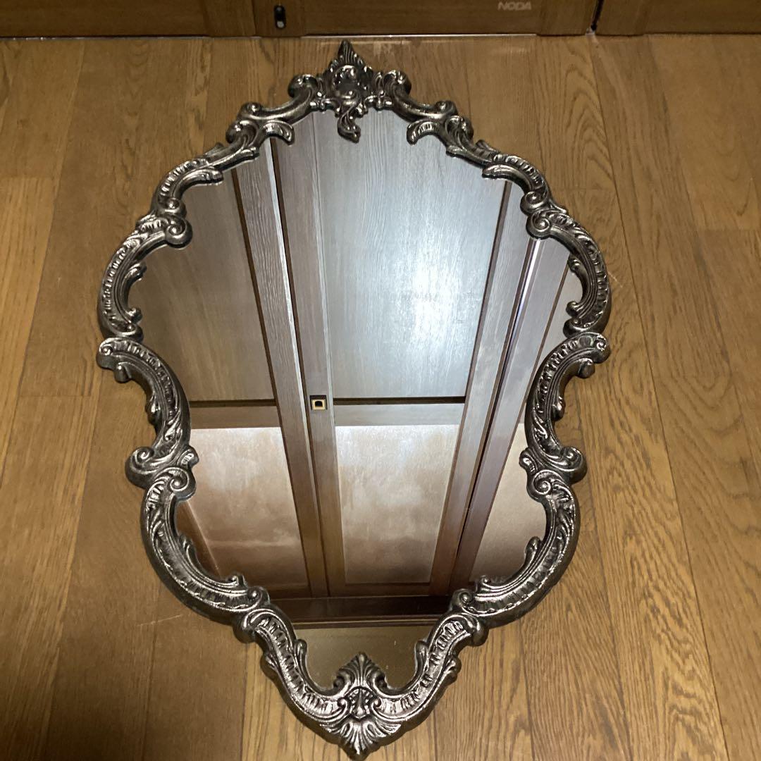 ロココ調　鏡　ミラー　アンティーク加工　壁掛けミラー　玄関鏡 楽天市場】八角ミラー 職人仕上げ アンティーク 壁掛け 八角鏡 ロココ