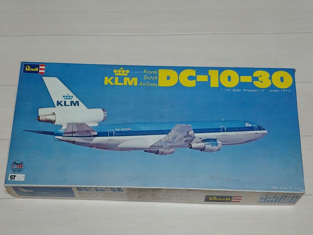 Revell　KLM　DC-10-30　当時物 KLM DC-10-30 PH-DTA cutaway model 1/144 - DA.C