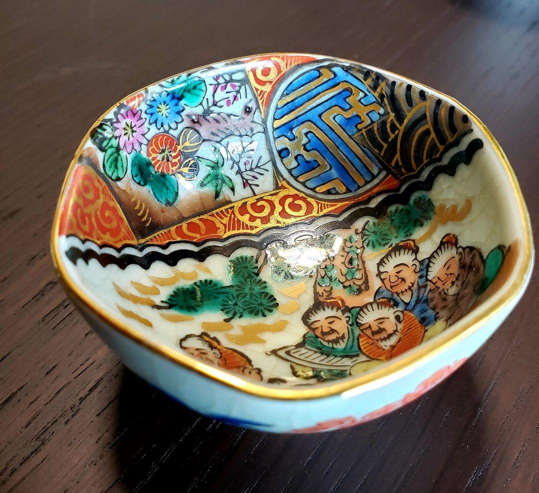 九谷焼時代盃五個セット Amazon.co.jp: 九谷焼 組盃(5個セット) 時代絵 陶器 高級 和食器 酒器